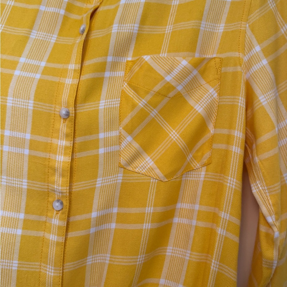 Sanctuary yellow plaid button up with front tie - Picture 2 of 6